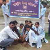 एक पेड़ माँ के नाम अभियान